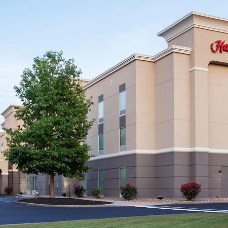 Hampton Inn Gloucester Exteriör bild